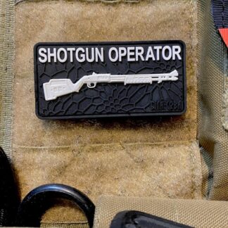 <strong>ПВХ шеврон "Shotgun operator" ч/б</strong>