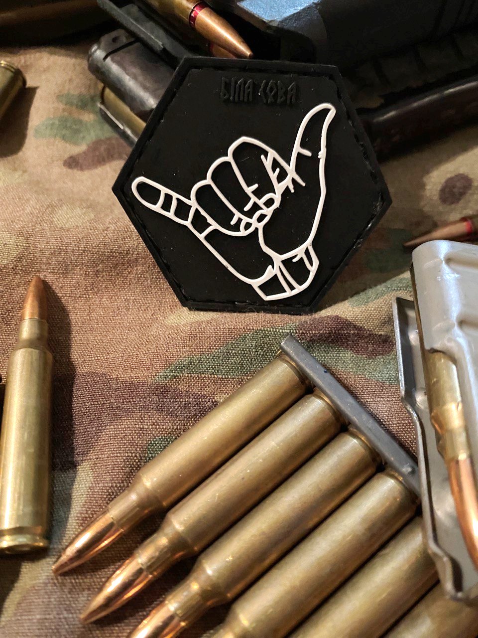 <strong>ПВХ шеврон "Shaka" ч/б</strong> - Зображення 2