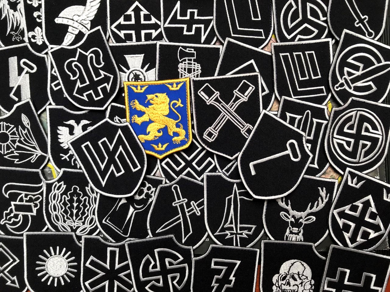 <strong>Набір шевронів "Дивізії СС"</strong> - Зображення 2