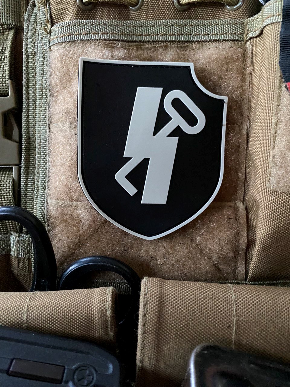<strong>ПВХ шеврон "12-та танкова дивізія СС "Гітлерюгенд"</strong>