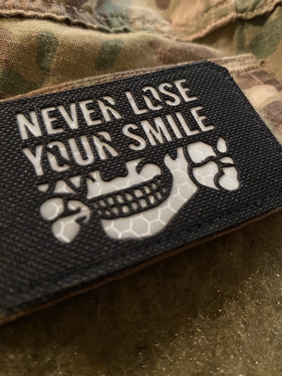 <strong>Шеврон «Never lose your smile» lasercut bk/rf</strong> - Зображення 2