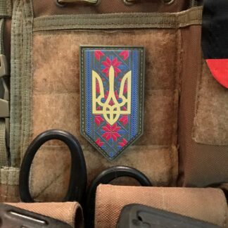 <strong>ПВХ шеврон "Тризуб-вишиванка" color</strong>
