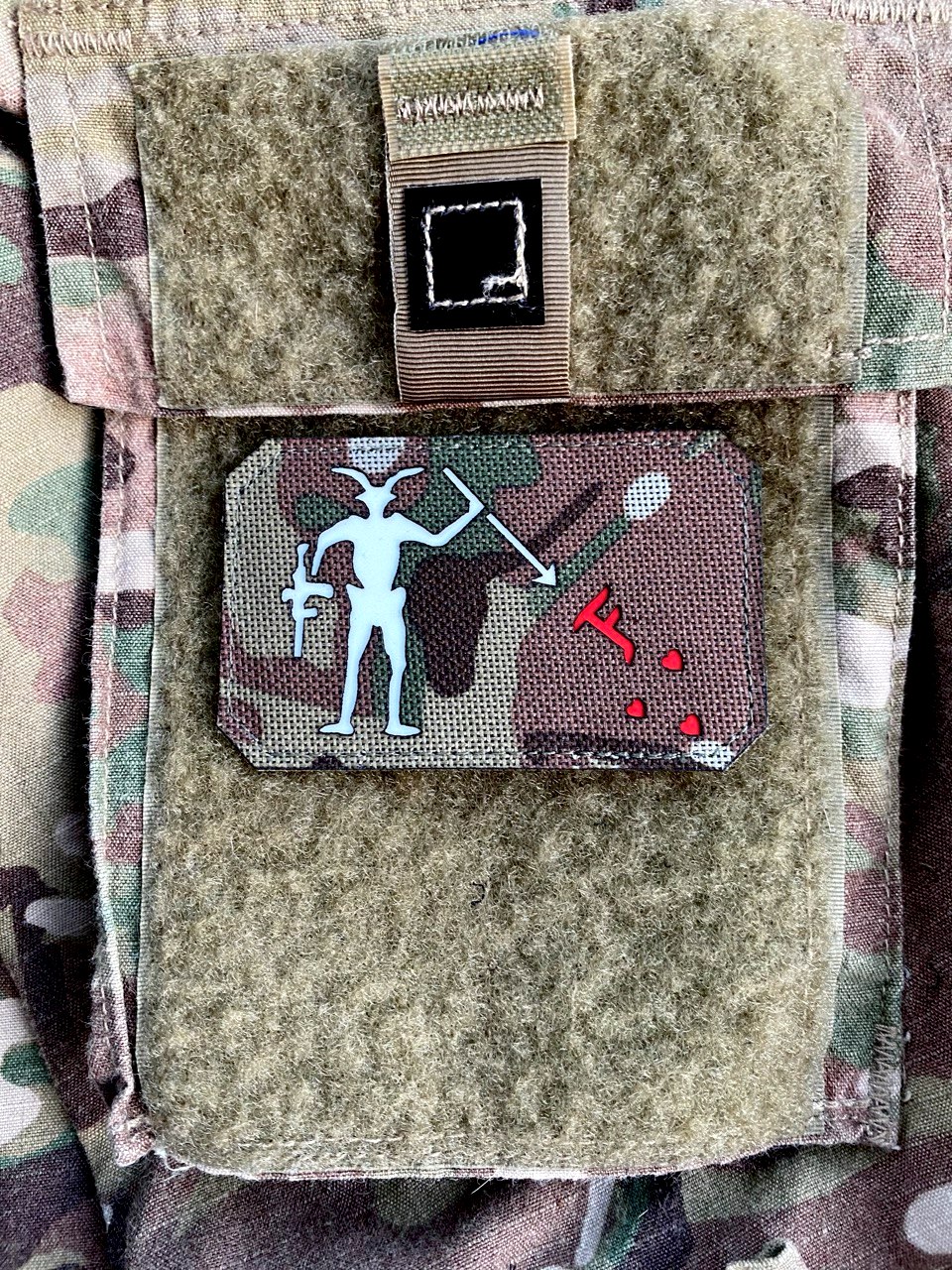<strong>Шеврон «Прапор Чорної Бороди FOG » lasercut mc/gl</strong> - Зображення 4