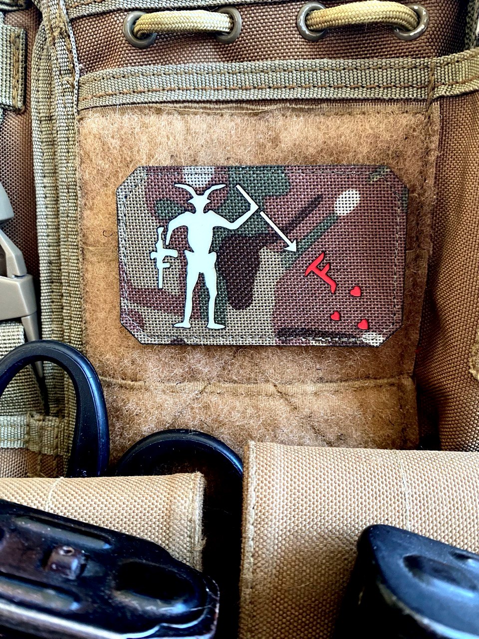 <strong>Шеврон «Прапор Чорної Бороди FOG » lasercut mc/gl</strong>