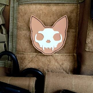 <strong>ПВХ шеврон «Котик skull» cb/gl</strong>