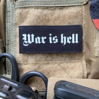 <strong>Шеврон "War is hell" bk/gl</strong>