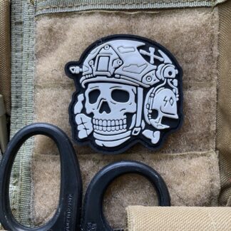 <strong>3D ПВХ шеврон "Operator Totenkopf skull SO" bk/wh</strong>