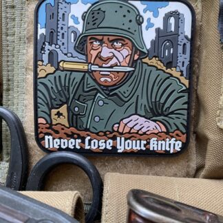 <strong>ПВХ шеврон «Never lose your knife»</strong>