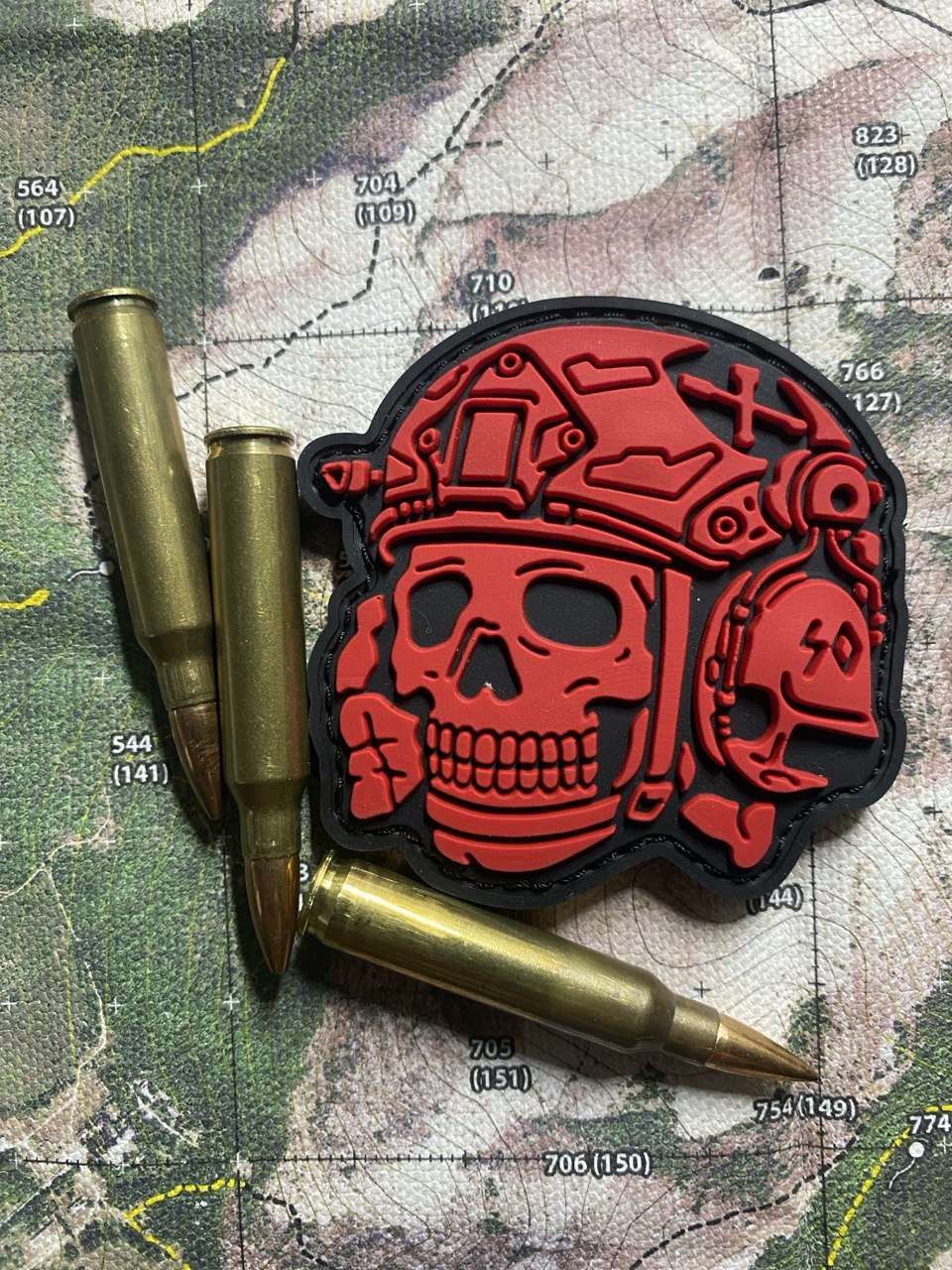 <strong>3D ПВХ шеврон "Operator Totenkopf skull SO" red</strong> - Зображення 2